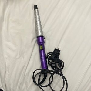Bead head curling wand